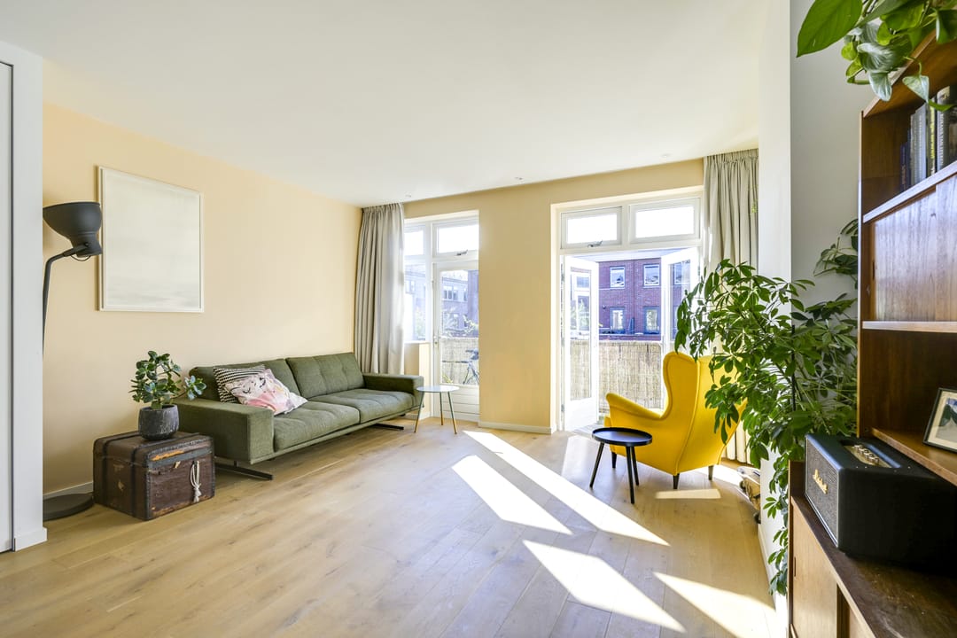 Foto 2 van Laan van Nieuw-Guinea 12-BSA