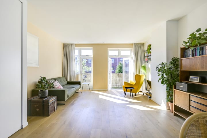 Foto 6 van Laan van Nieuw-Guinea 12-BSA