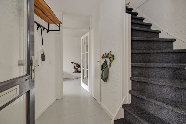 Foto 6 van Koninginnepage 3