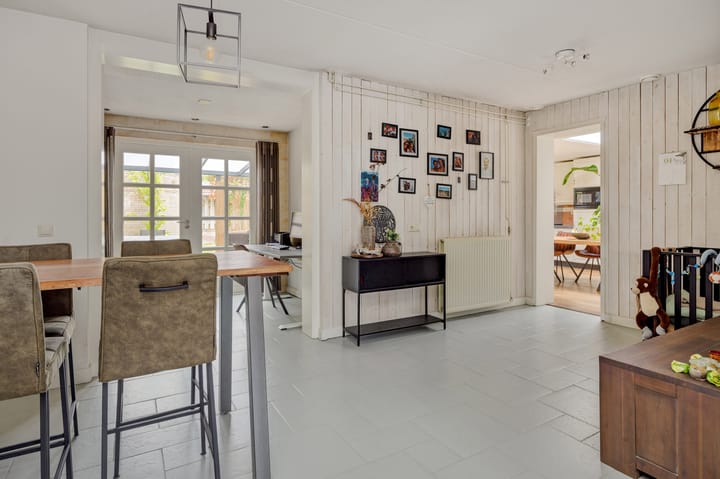 Foto 14 van Koninginnepage 3