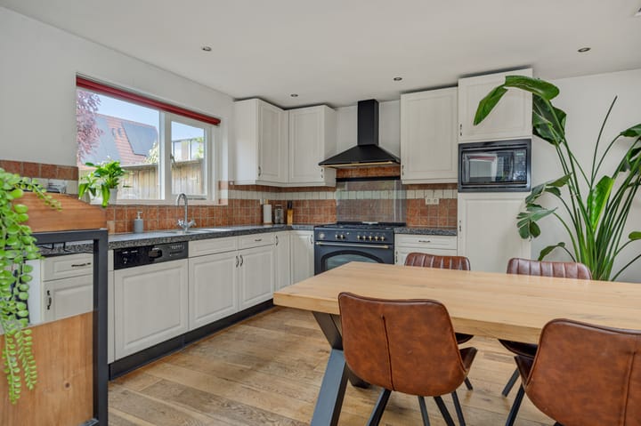 Foto 16 van Koninginnepage 3