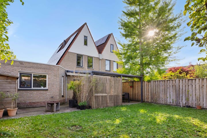 Foto 31 van Koninginnepage 3