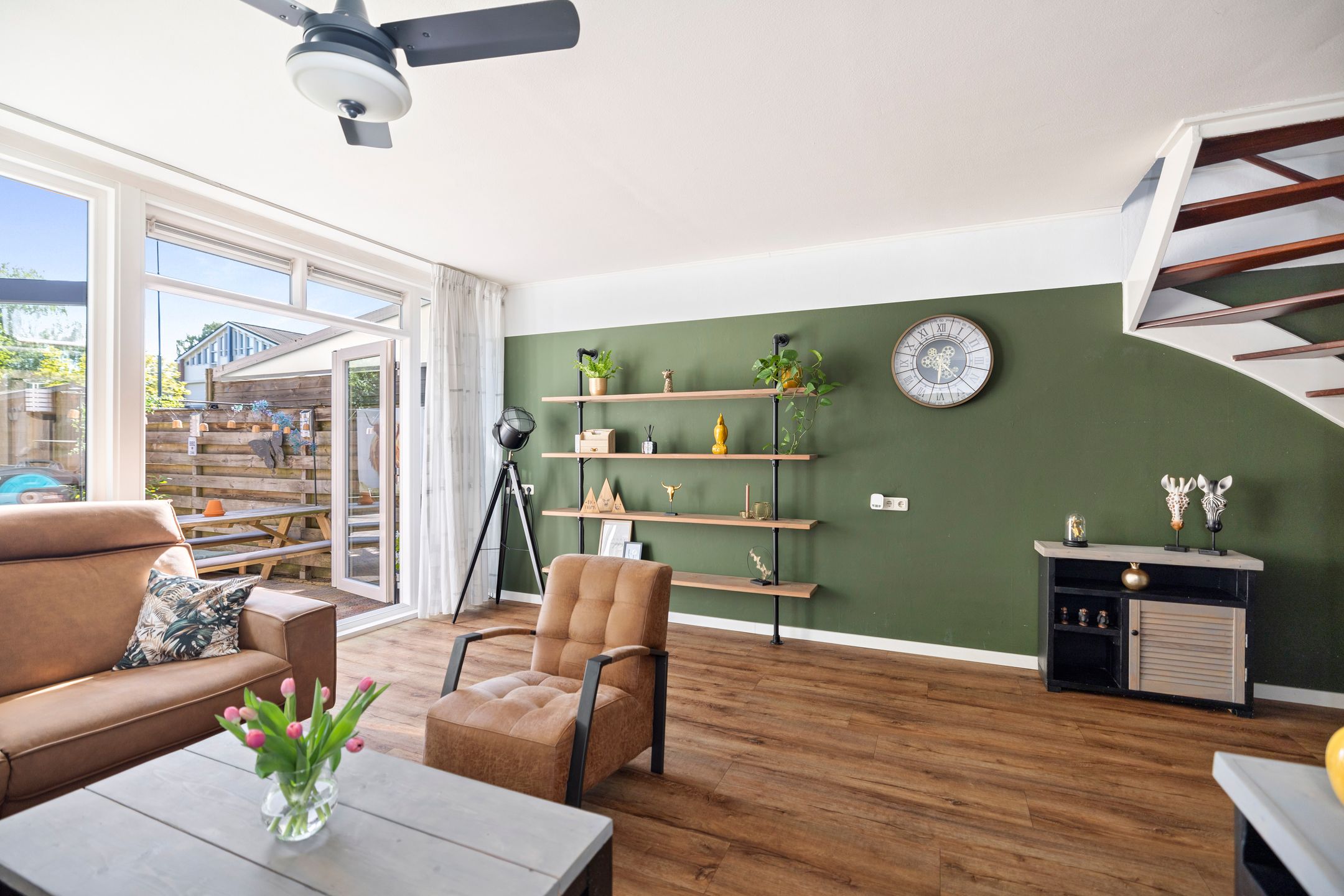 Foto 3 van Schrijnwerkershorst 236