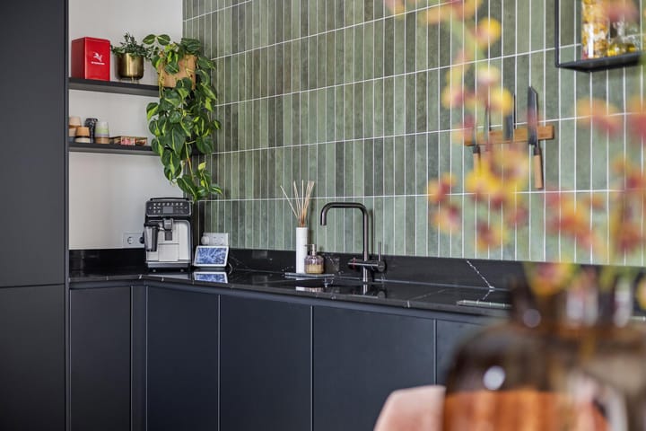 Photo 14 of Oostzeestraat 16