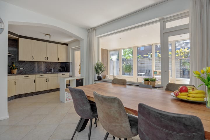 Foto 15 van Händelstraat 5