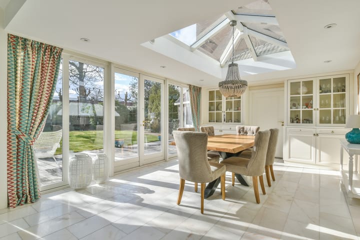 Foto 10 van Naarderstraat 43