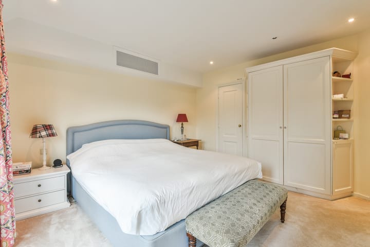 Foto 20 van Naarderstraat 43