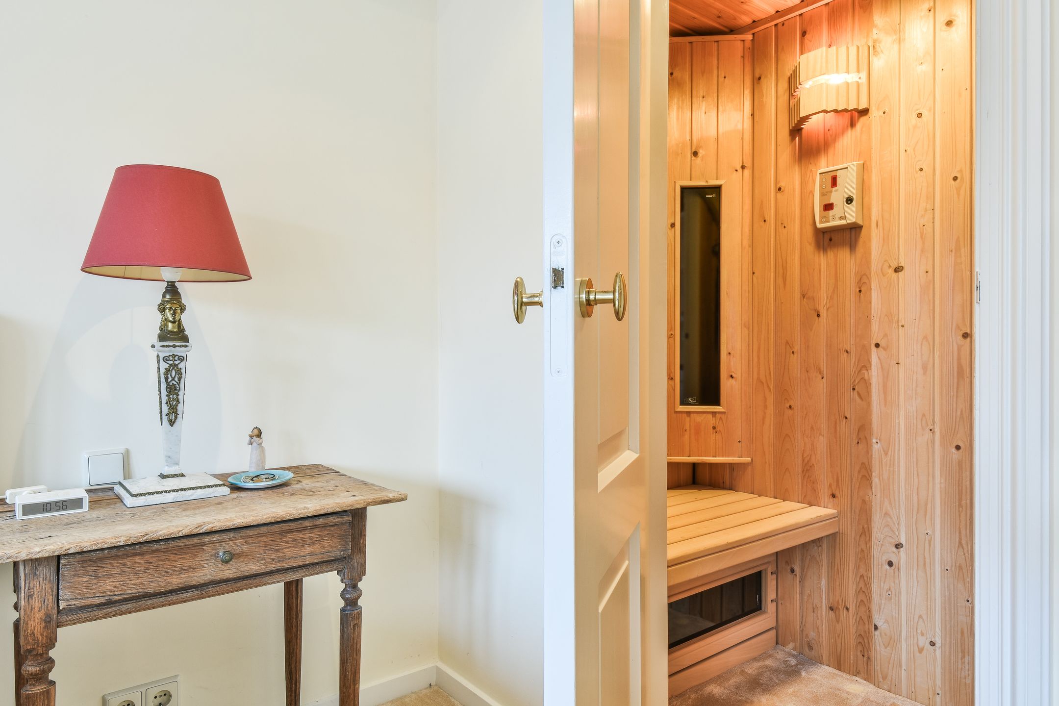 Foto 21 van Naarderstraat 43