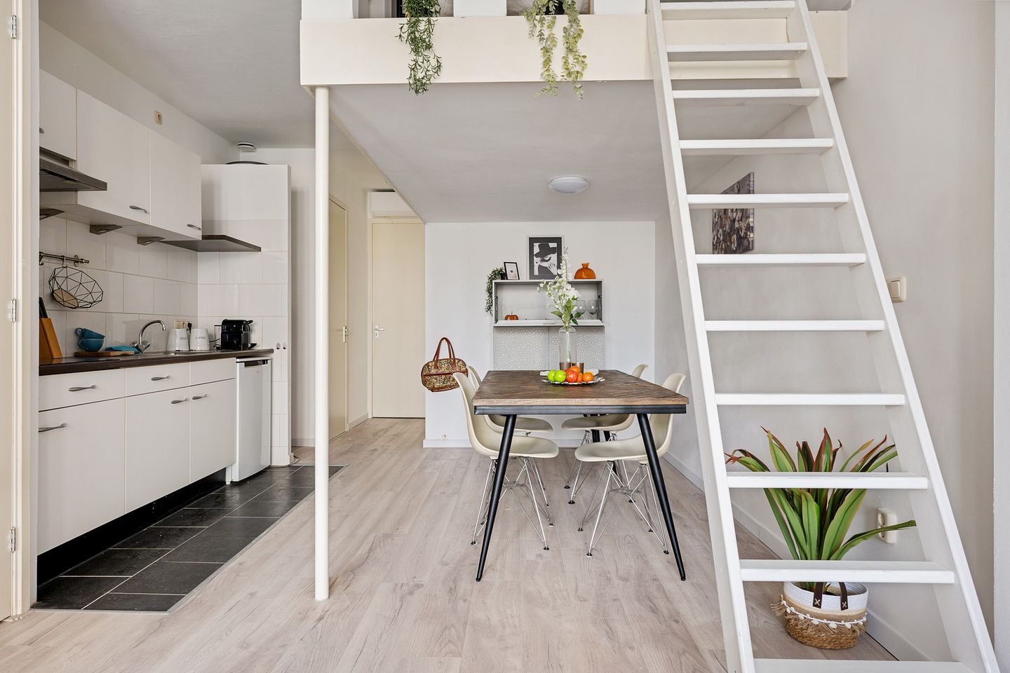 Foto 10 van Kraneweg 16-G