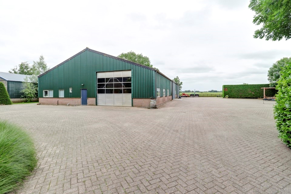 Bekijk foto 1 van Bovenkerkseweg 114-a
