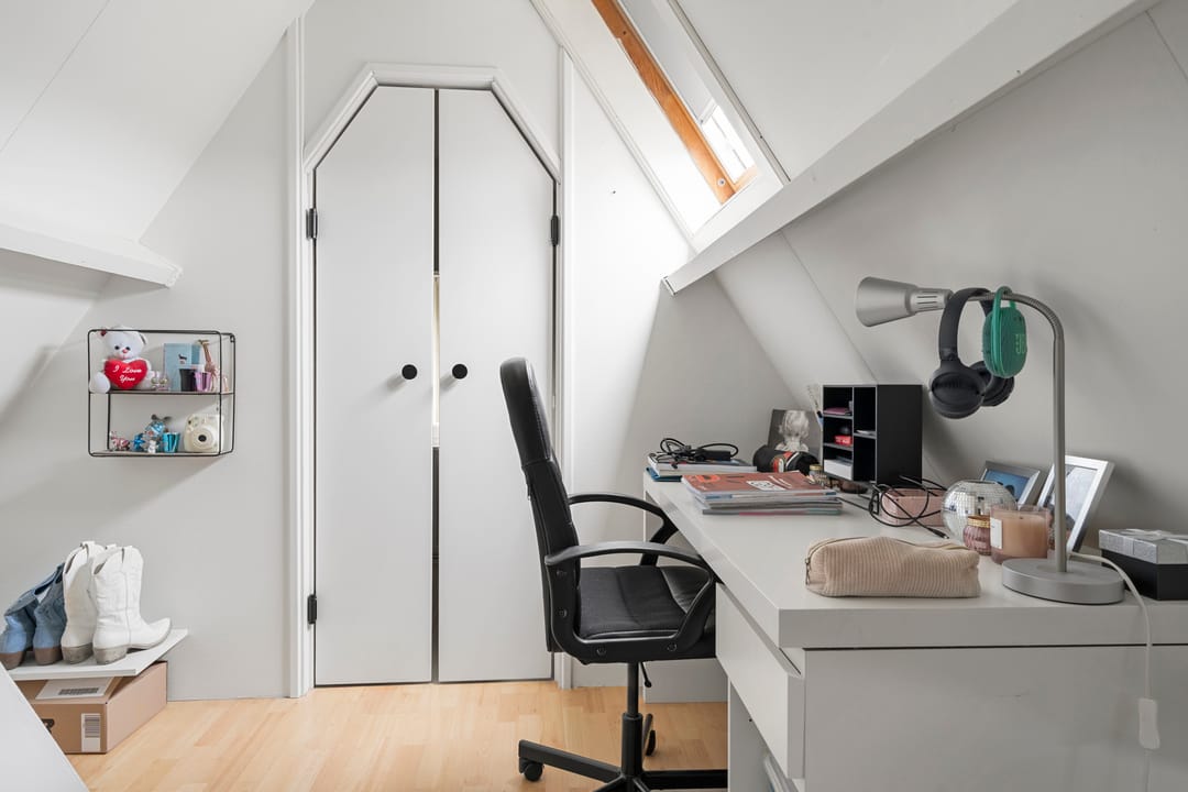 Photo 32 of Enkweg 24