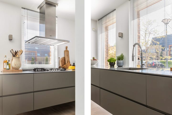 Photo 14 of Colonnade 24