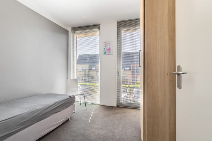 Photo 23 of Colonnade 24