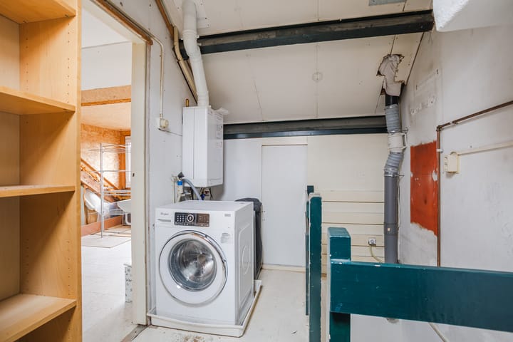 Photo 26 of Jan van Riebeeckstraat 18