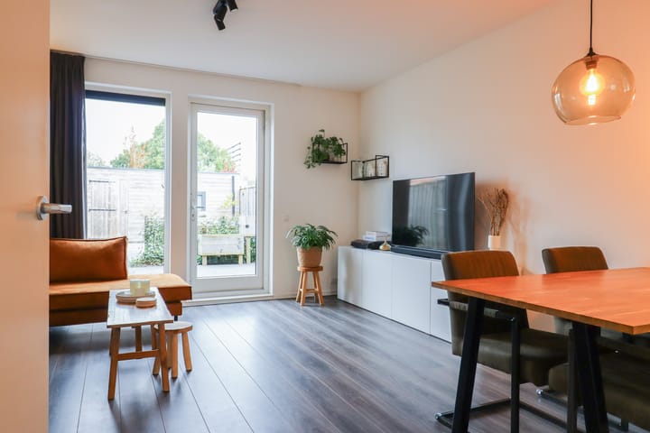 Foto 9 van Skrok 1-C