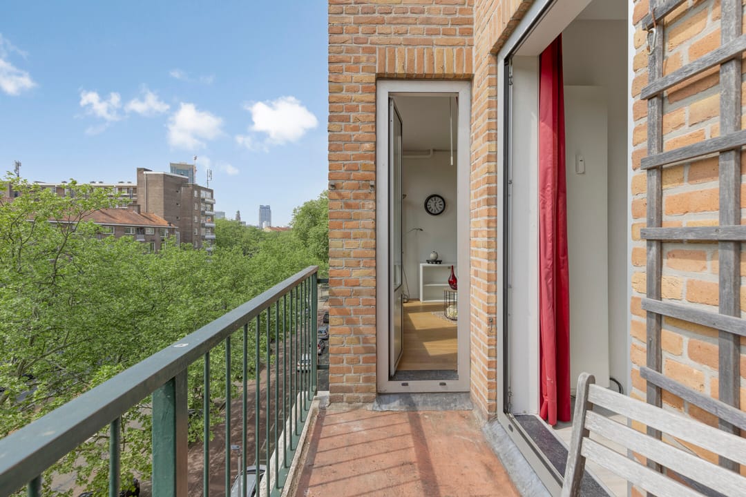 Photo 2 of Herman Robbersstraat 82-E