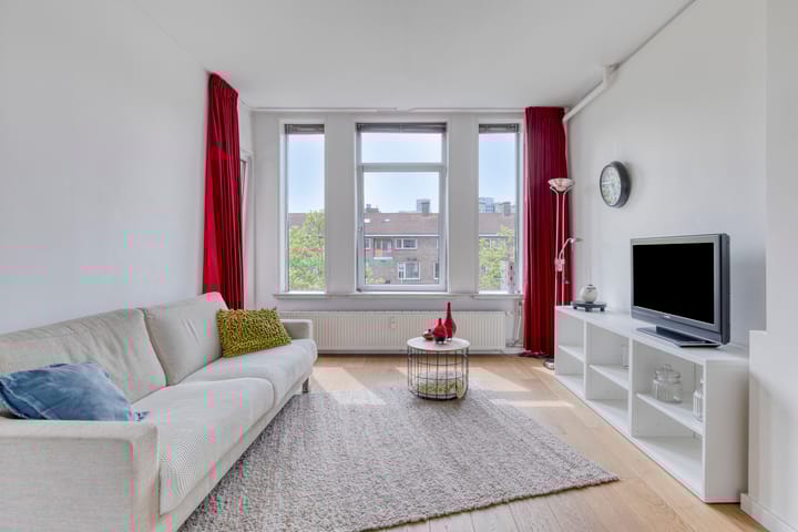 Foto 5 van Herman Robbersstraat 82-E