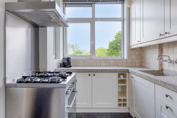 Foto 16 van Herman Robbersstraat 82-E