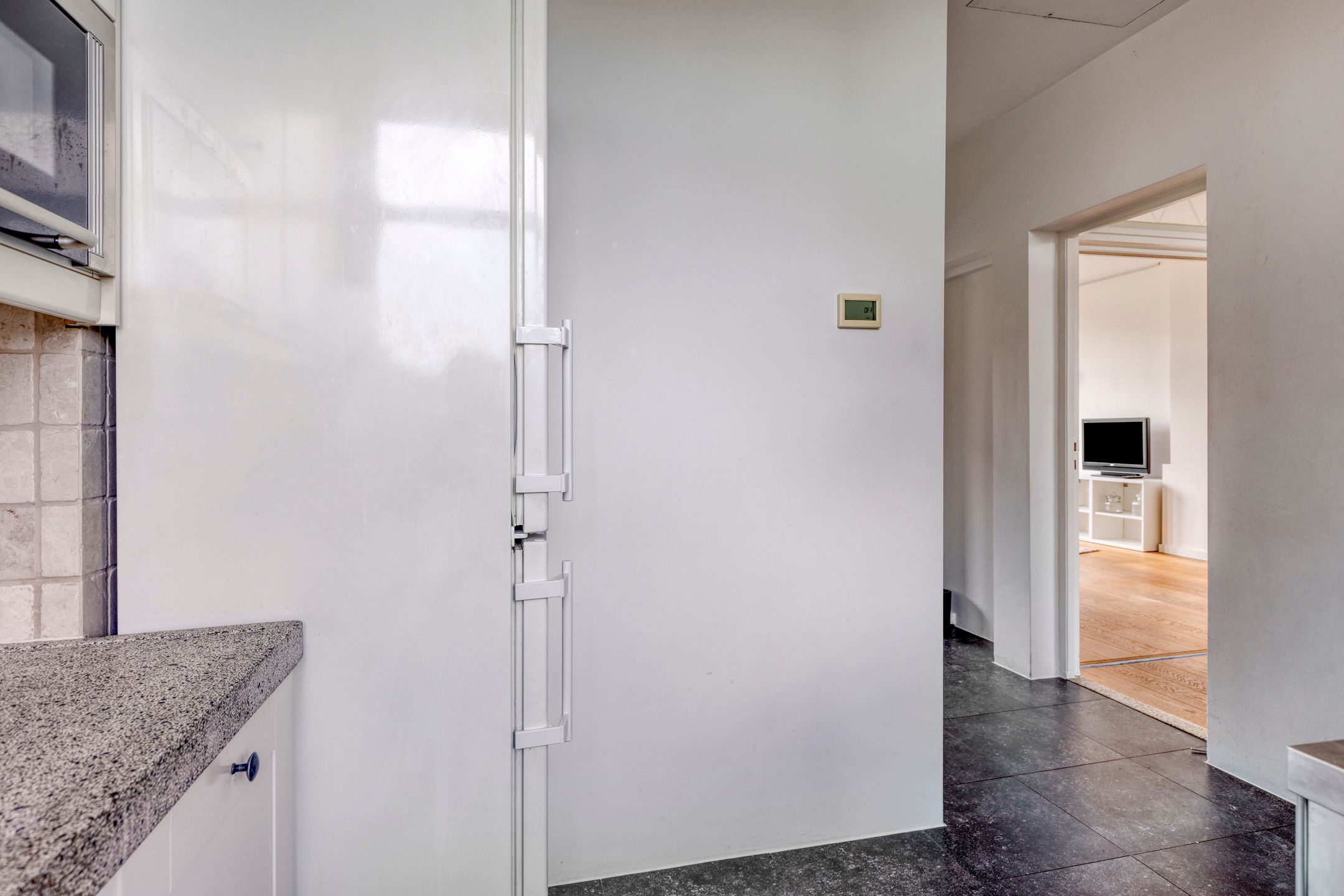 Photo 18 of Herman Robbersstraat 82-E