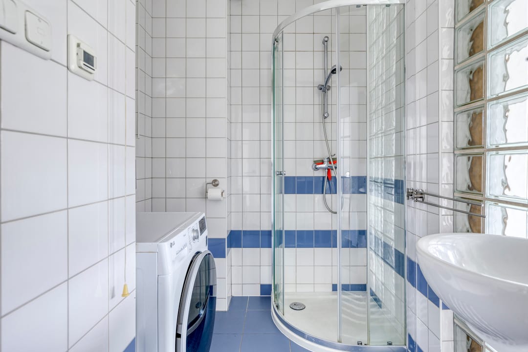 Photo 23 of Herman Robbersstraat 82-E