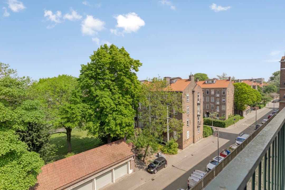 Photo 28 of Herman Robbersstraat 82-E