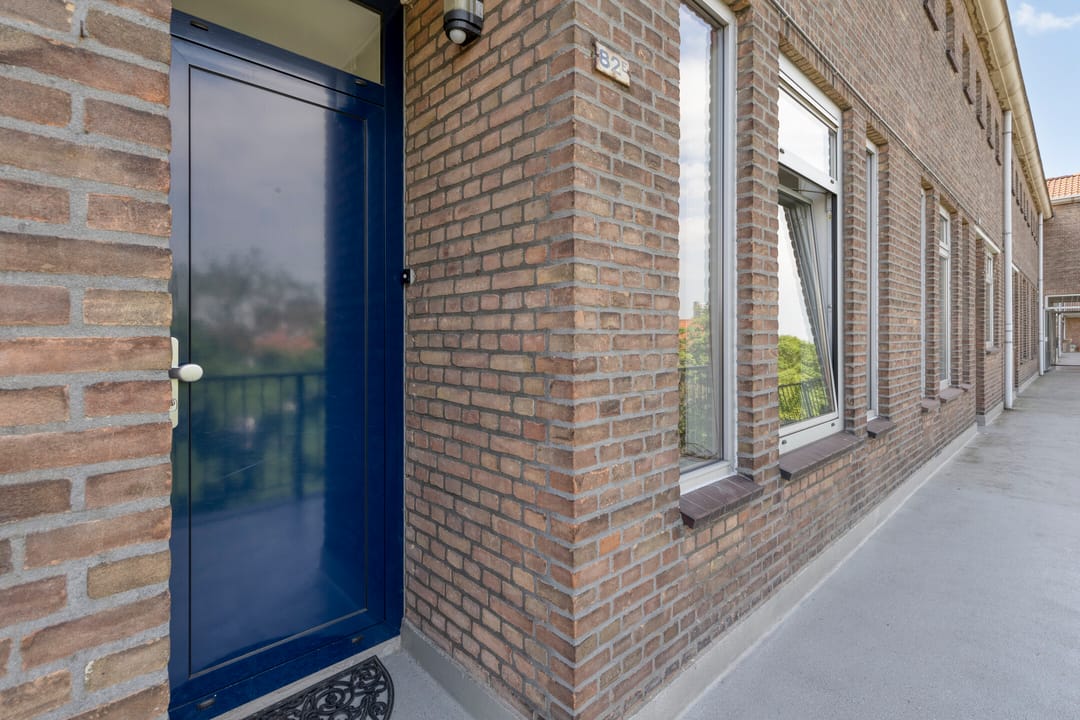 Photo 31 of Herman Robbersstraat 82-E