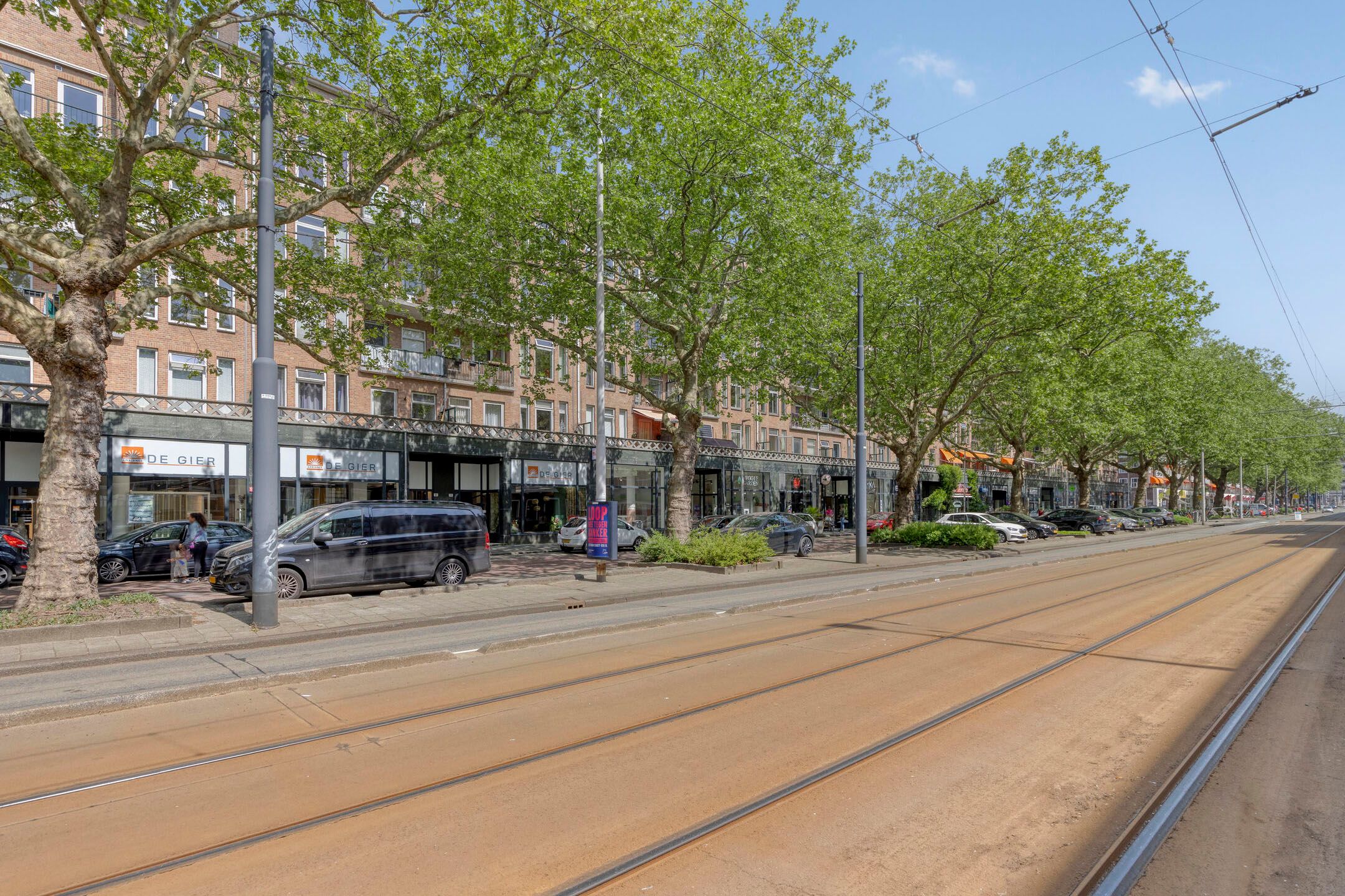 Photo 33 of Herman Robbersstraat 82-E