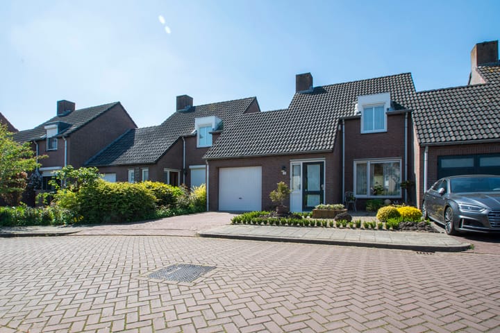 Foto 5 van Jan Mennenstraat 16