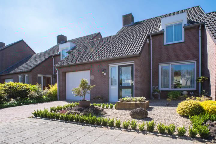 Foto 6 van Jan Mennenstraat 16