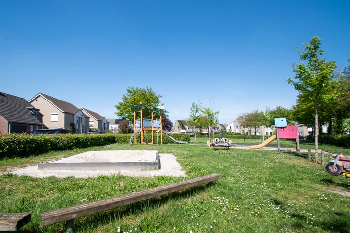 Foto 8 van Jan Mennenstraat 16