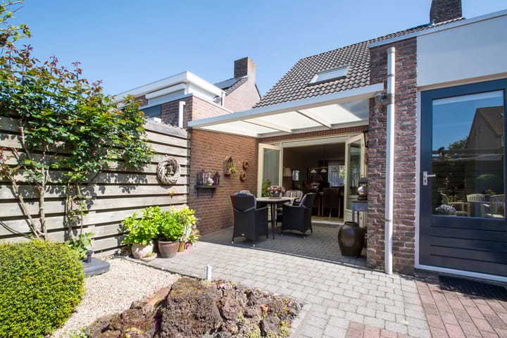 Foto 20 van Jan Mennenstraat 16