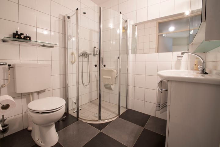 Foto 28 van Jan Mennenstraat 16