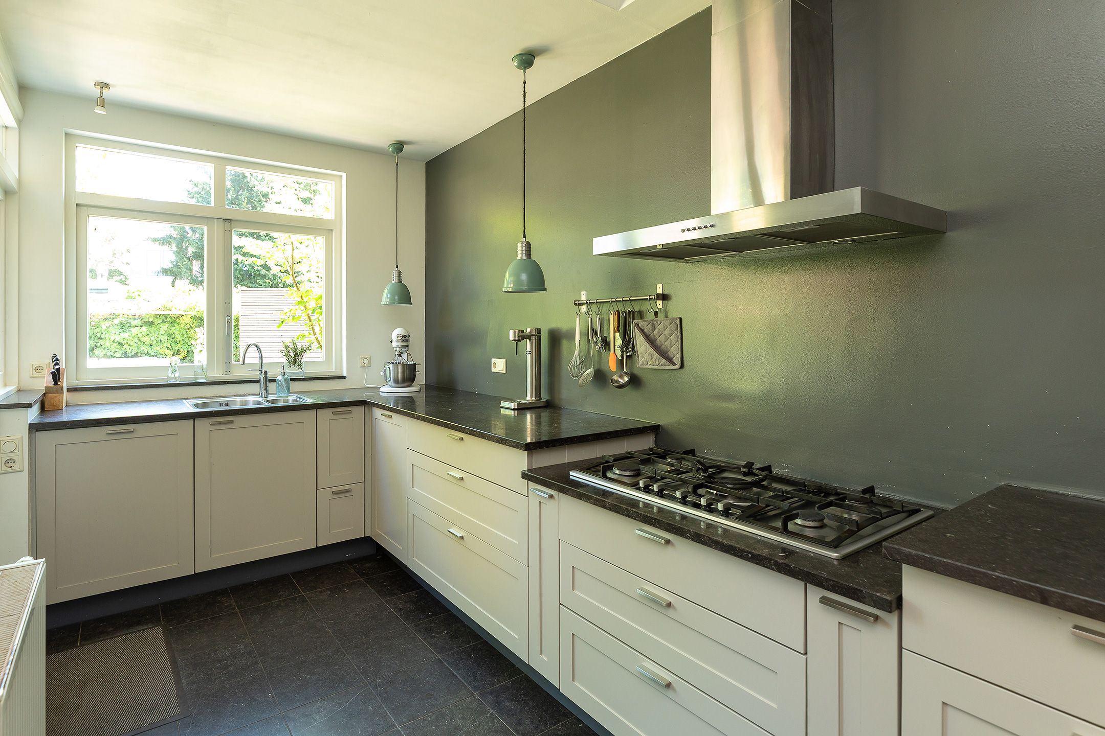 Foto 9 van Wezellaan 12