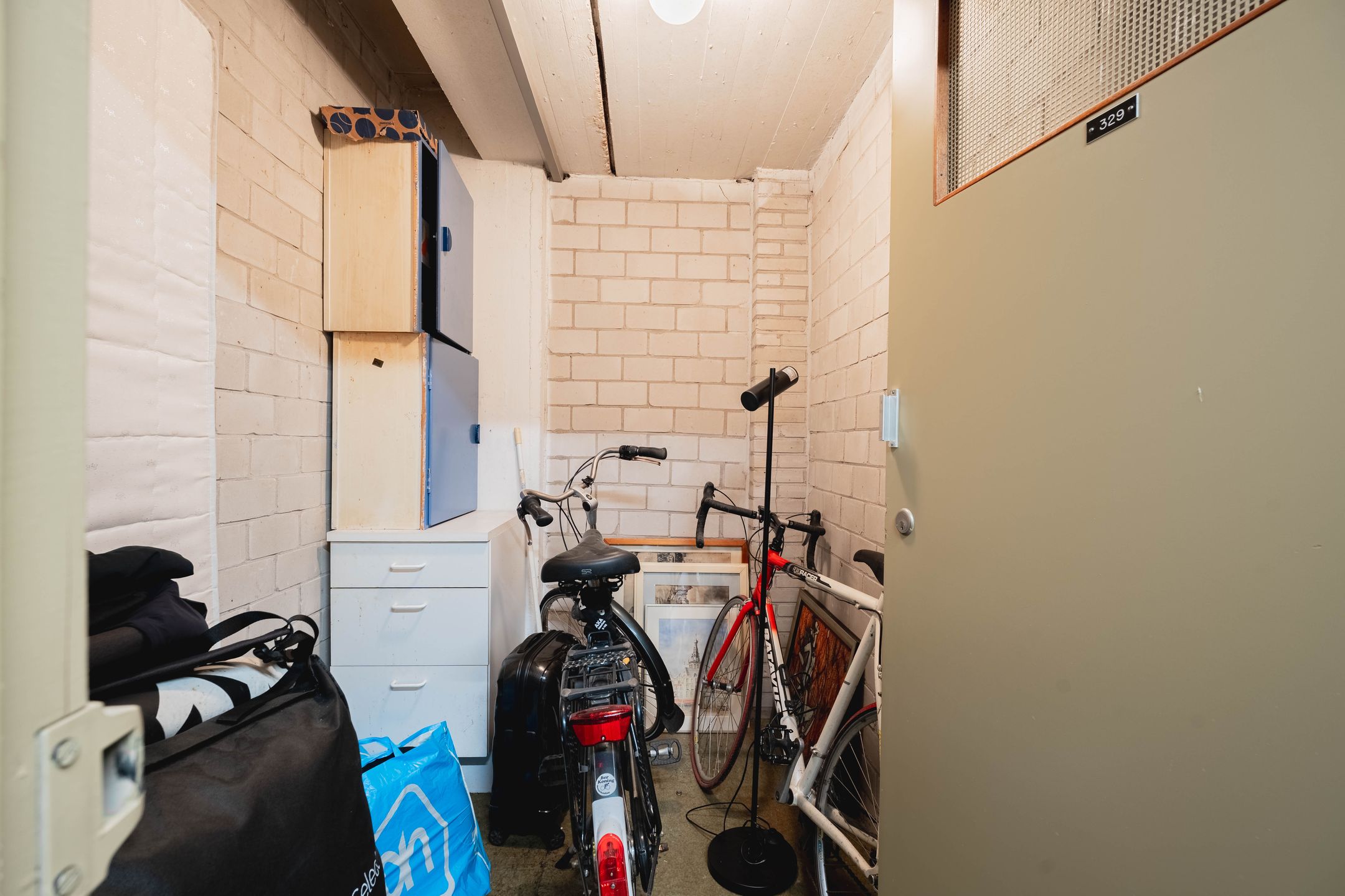 Foto 15 van Van Nijenrodeweg 329