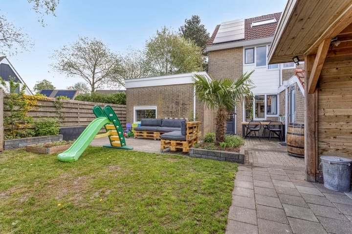 Foto 2 van Wibrandastate 33