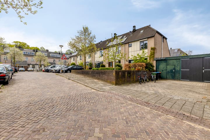 Foto 31 van Graaf Adolflaan 1