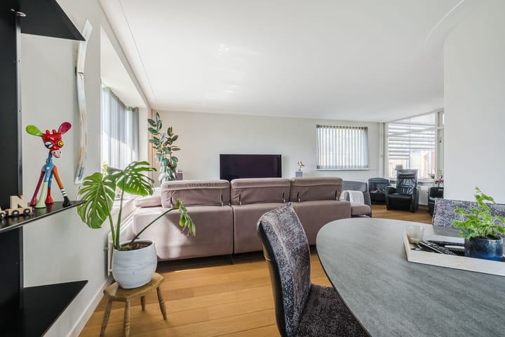 Foto 12 van Wilhelminastraat 1