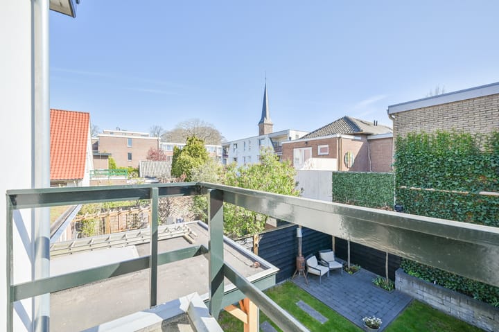 Foto 24 van Burgemeester van Oordtstraat 7