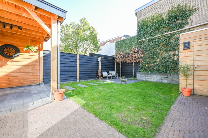 Foto 40 van Burgemeester van Oordtstraat 7