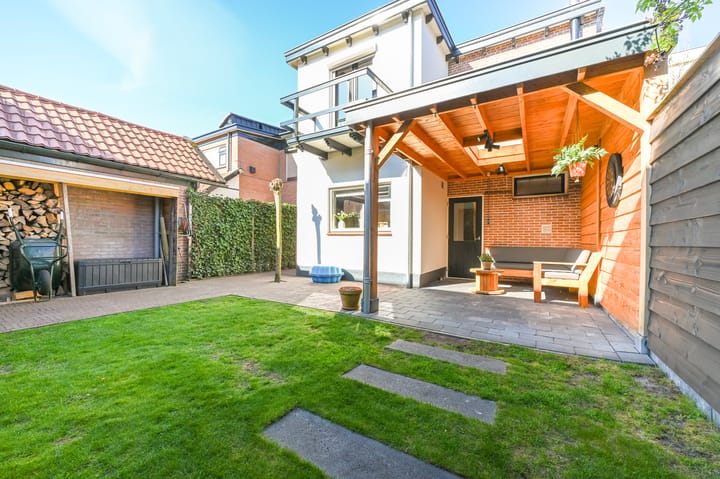 Foto 41 van Burgemeester van Oordtstraat 7