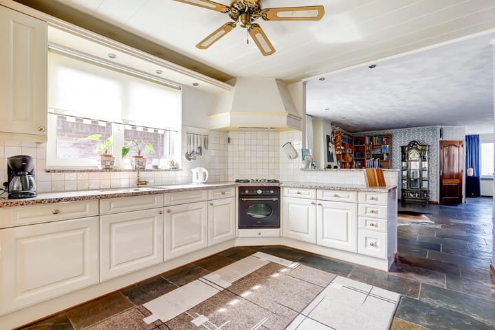 Foto 17 van Julianastraat 70