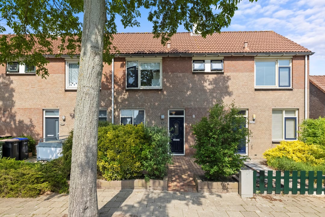 Foto 1 van Wierbalg 1988