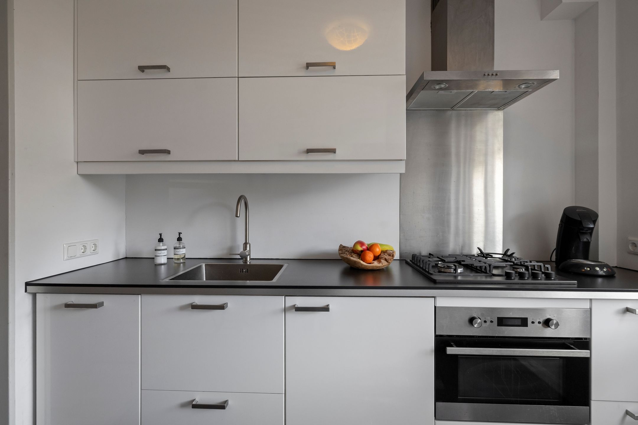 Foto 6 van Wierbalg 1988