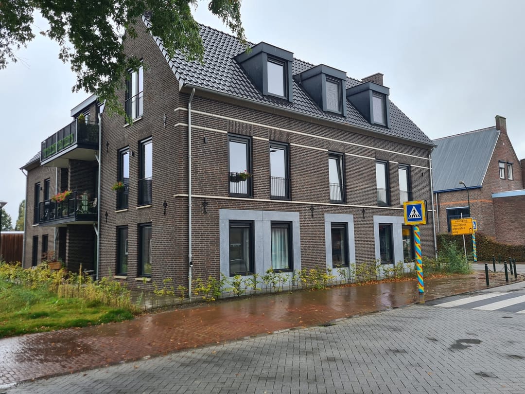 Foto 1 van Pater Ullingsstraat 1-A