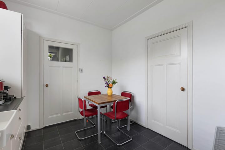 Foto 15 van Hoofdweg 245