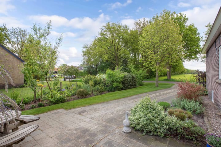 Foto 38 van Hoofdweg 245