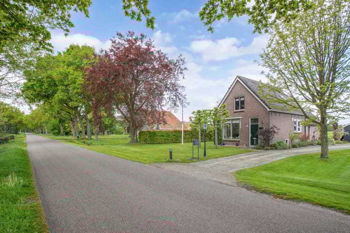 Foto 42 van Hoofdweg 245