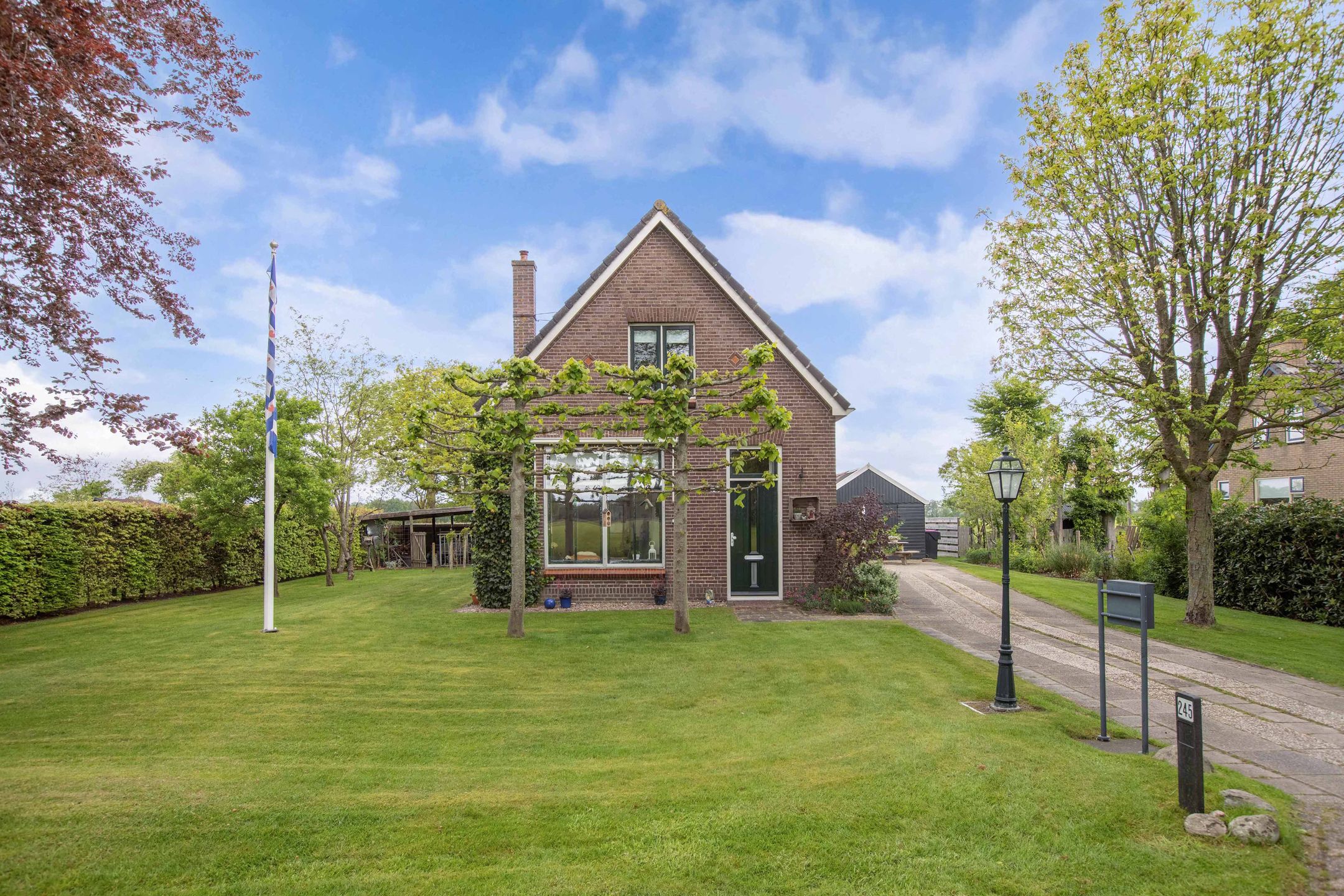 Foto 45 van Hoofdweg 245