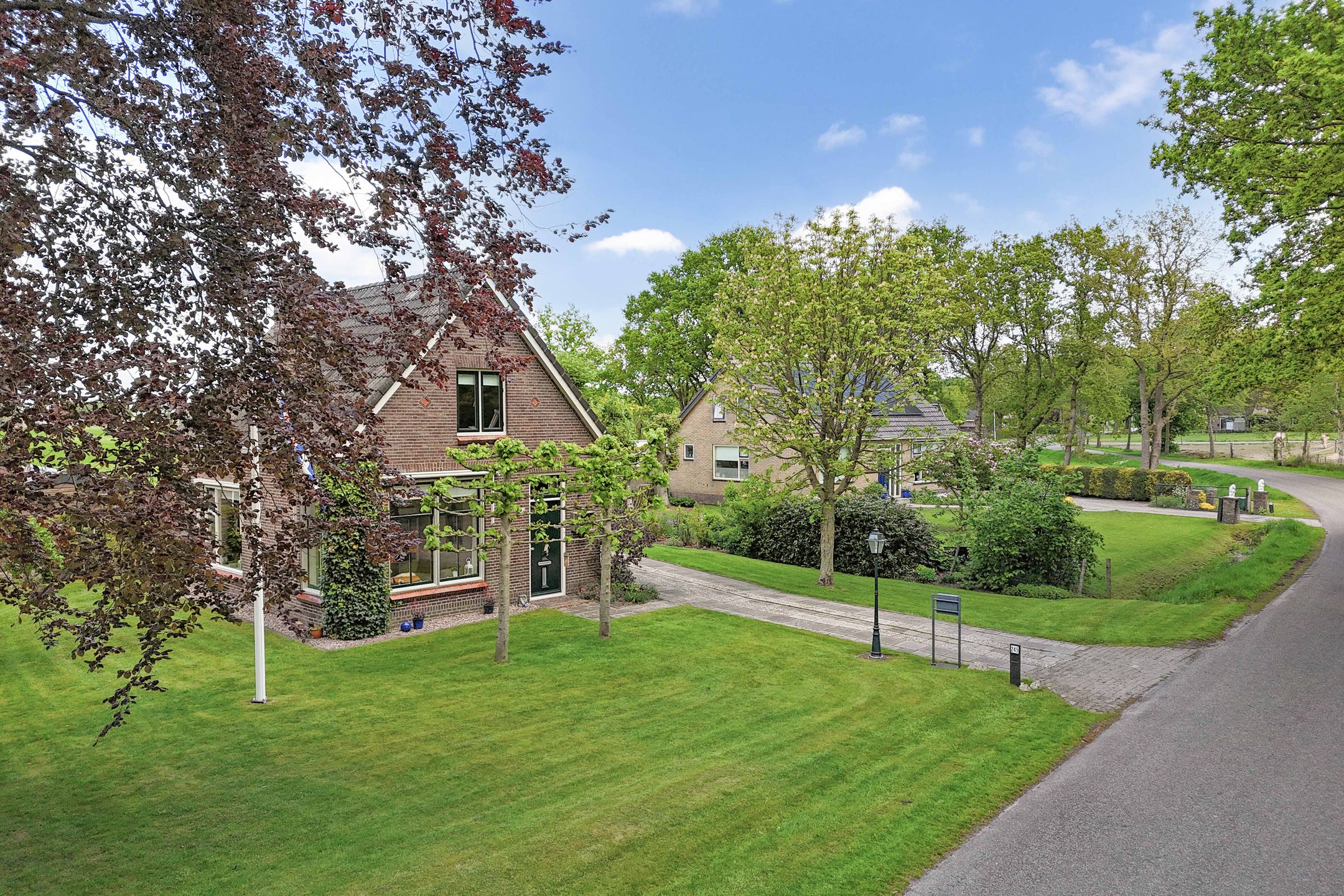 Foto 48 van Hoofdweg 245