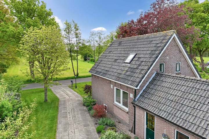 Foto 49 van Hoofdweg 245